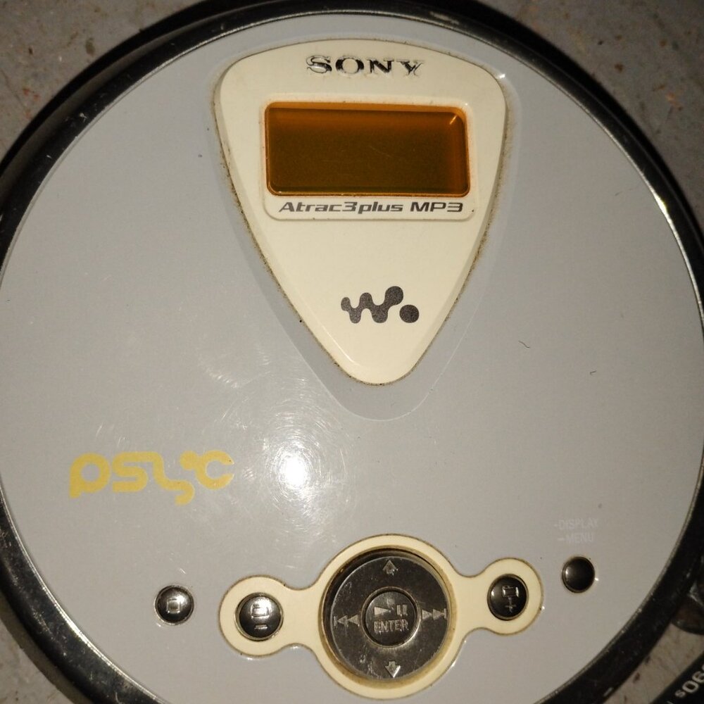 Rare vintage Sony walkman CD player